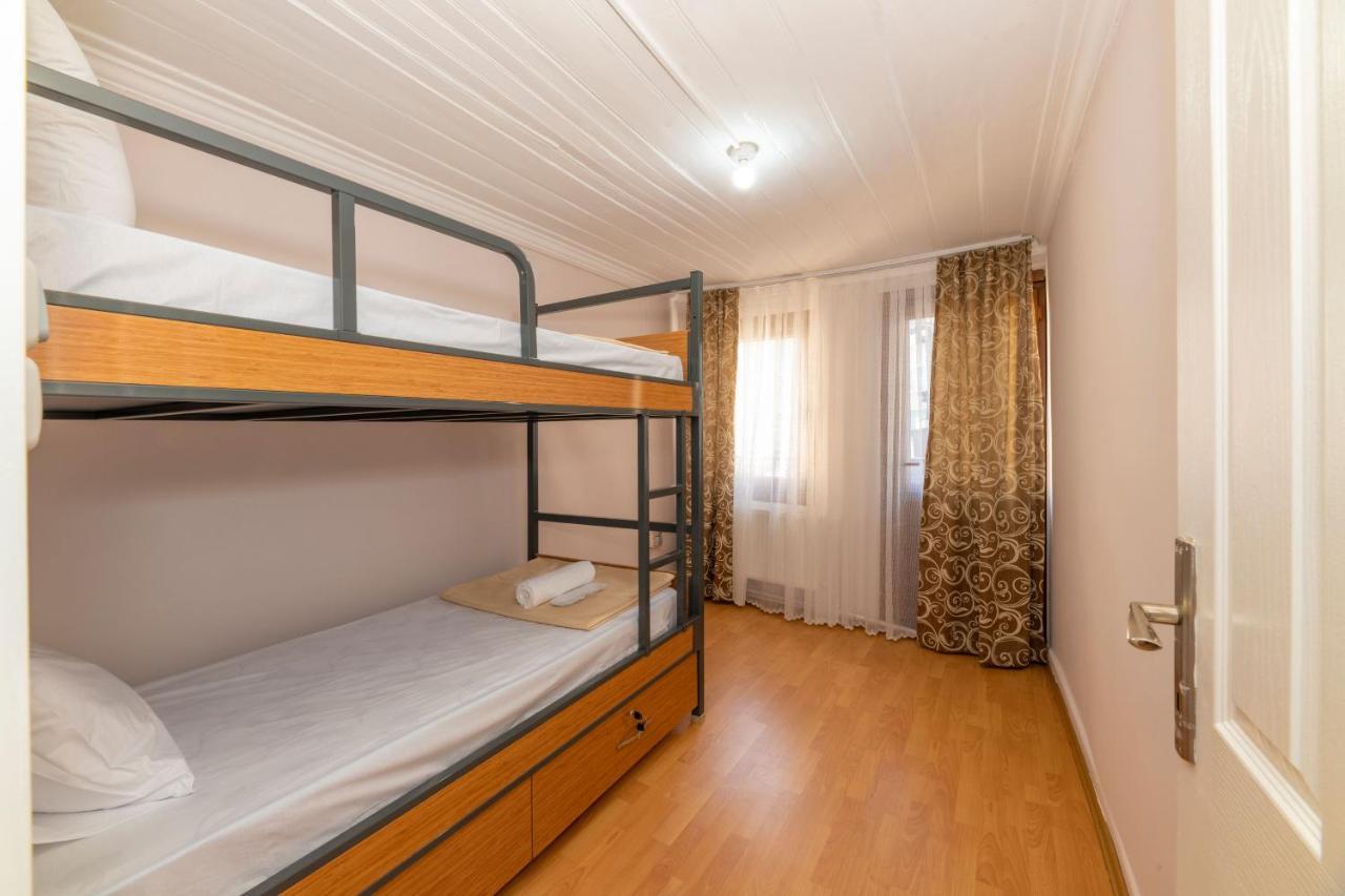 Taksim Wooden House Hostel Istanbul Ngoại thất bức ảnh