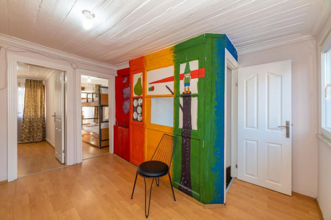 Taksim Wooden House Hostel Istanbul Ngoại thất bức ảnh