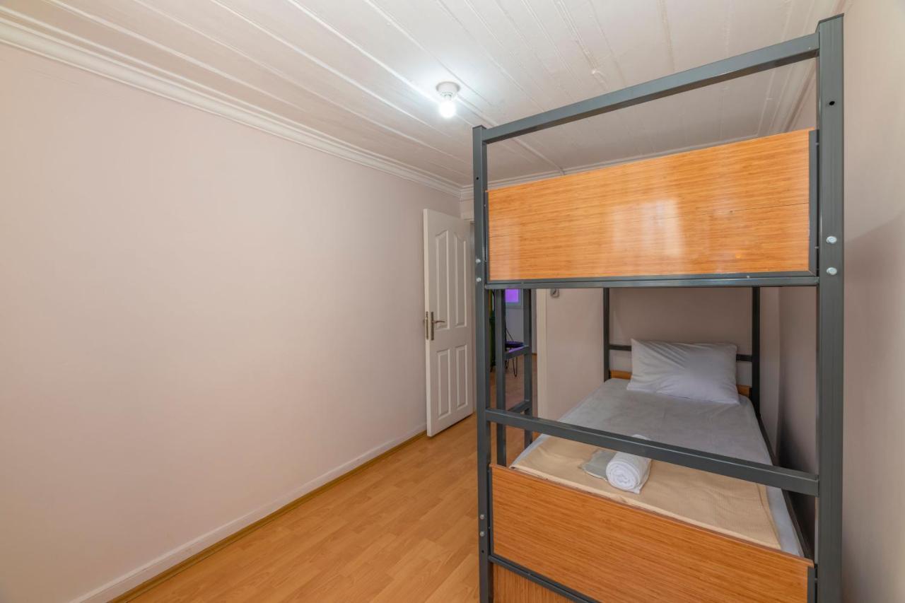 Taksim Wooden House Hostel Istanbul Ngoại thất bức ảnh