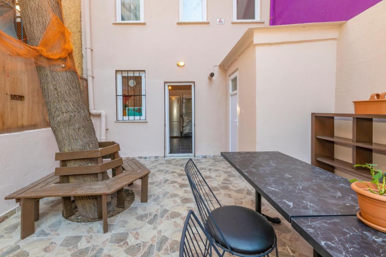 Taksim Wooden House Hostel Istanbul Ngoại thất bức ảnh