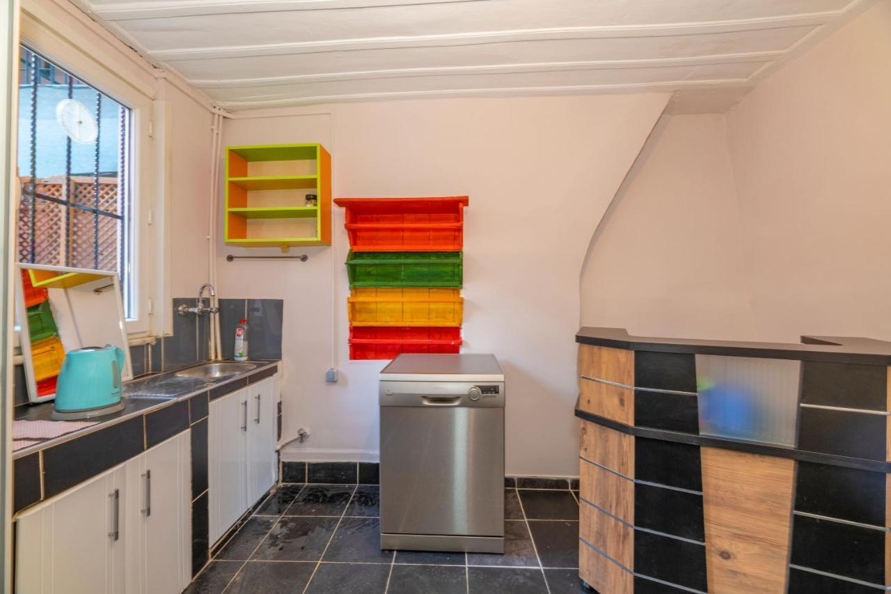 Taksim Wooden House Hostel Istanbul Ngoại thất bức ảnh